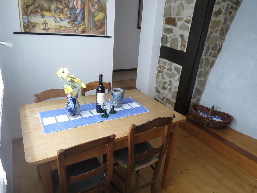 Ferienwohnungen Haus Hinneres ชาลเคินเมียเฮิน ภายนอก รูปภาพ